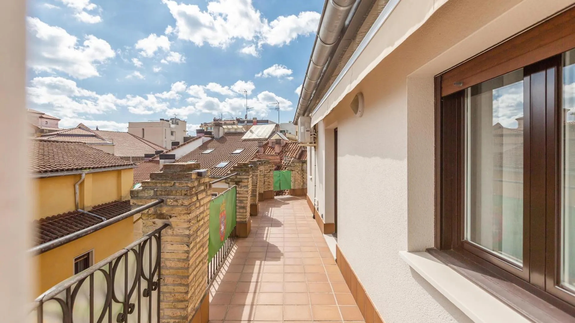 El Panuelico De Estafeta - Atico Con Terraza Apartment Pamplona Spain